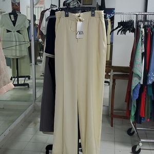 Zara cream pants in